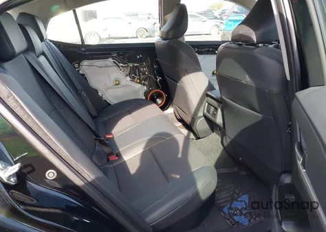 2025 Toyota Camry Xle z USA, uszkodzony, nr VIN 4T1DBADK5SU516861